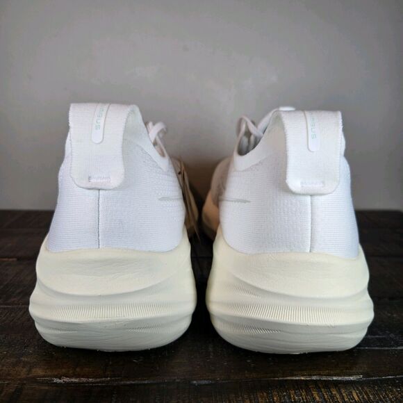 NEW Asics Gel Nimbus 26 Mens Size 11 Running Shoes White Cream 1011B794 - Picture 4 of 12